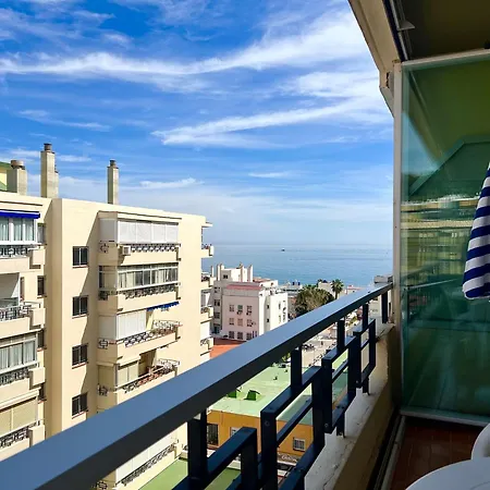 Frente A La Playa Con Vistas Y Garaje, Nucleo Cristal Apartment